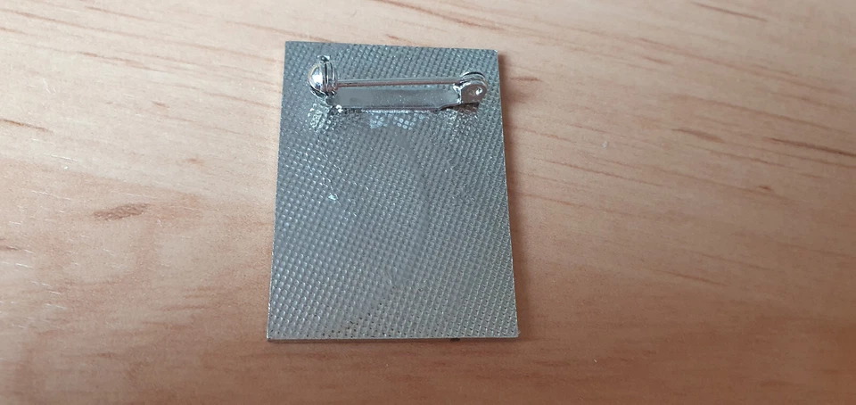 NHL Pin   New York Islanders  4 Time Winners  Needle - Image 2 of 2