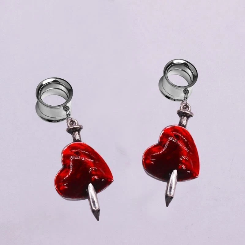 Heart tunnels deals ear
