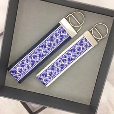 Blue Floral Keychain, Flower Key Fob, Handmade Key Chain Wristlet, Gift for Mom