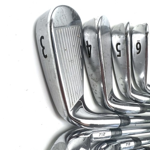 Titleist 712 AP2 Irons / 3-PW / Dynamic Gold S300 Stiff Flex - Picture 5 of 10