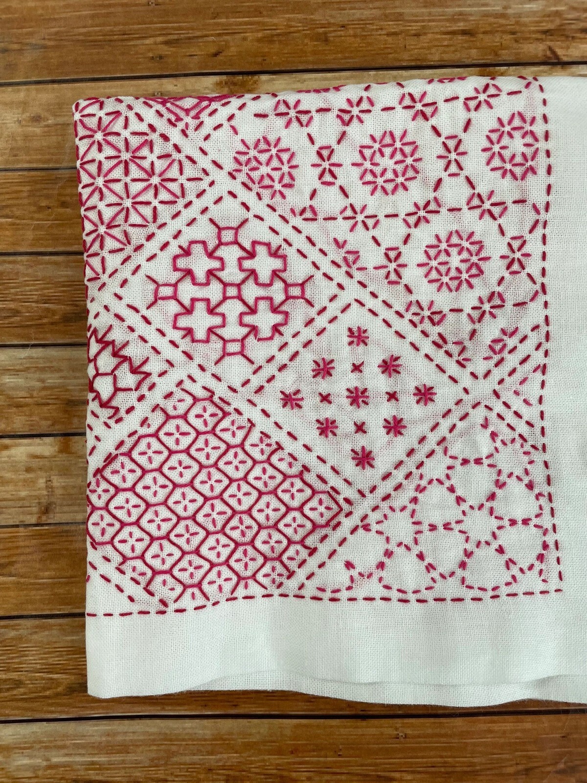 sashiko kit   cloth & yarn   YOSEMOYO shikakuawase---- 14 traditional patterns