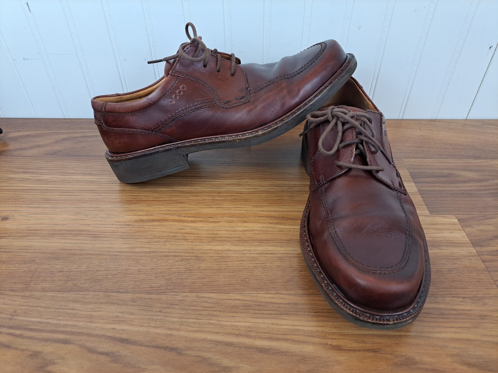SAOLA Scarpe eleganti da uomo Ecco Holton Derby stringate punta grembiule EU 43 US 9 9 5 rosso marrone