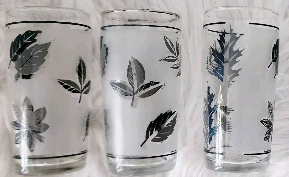 Vintage Libbey Silver Leaf  Frosted Small Juice Glasses, Set Of 3