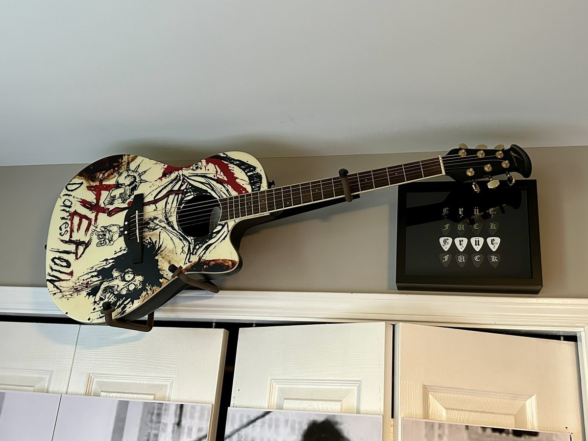 MOTLEY CRUE NIKKI SIXX HEROIN DIARIES OVATION GUITAR USED | eBay