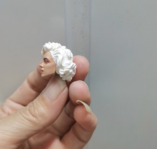 Painted 1/12 Scale Female Lady Head Sculpt For 6" shf Action Figure - Picture 2 of 3