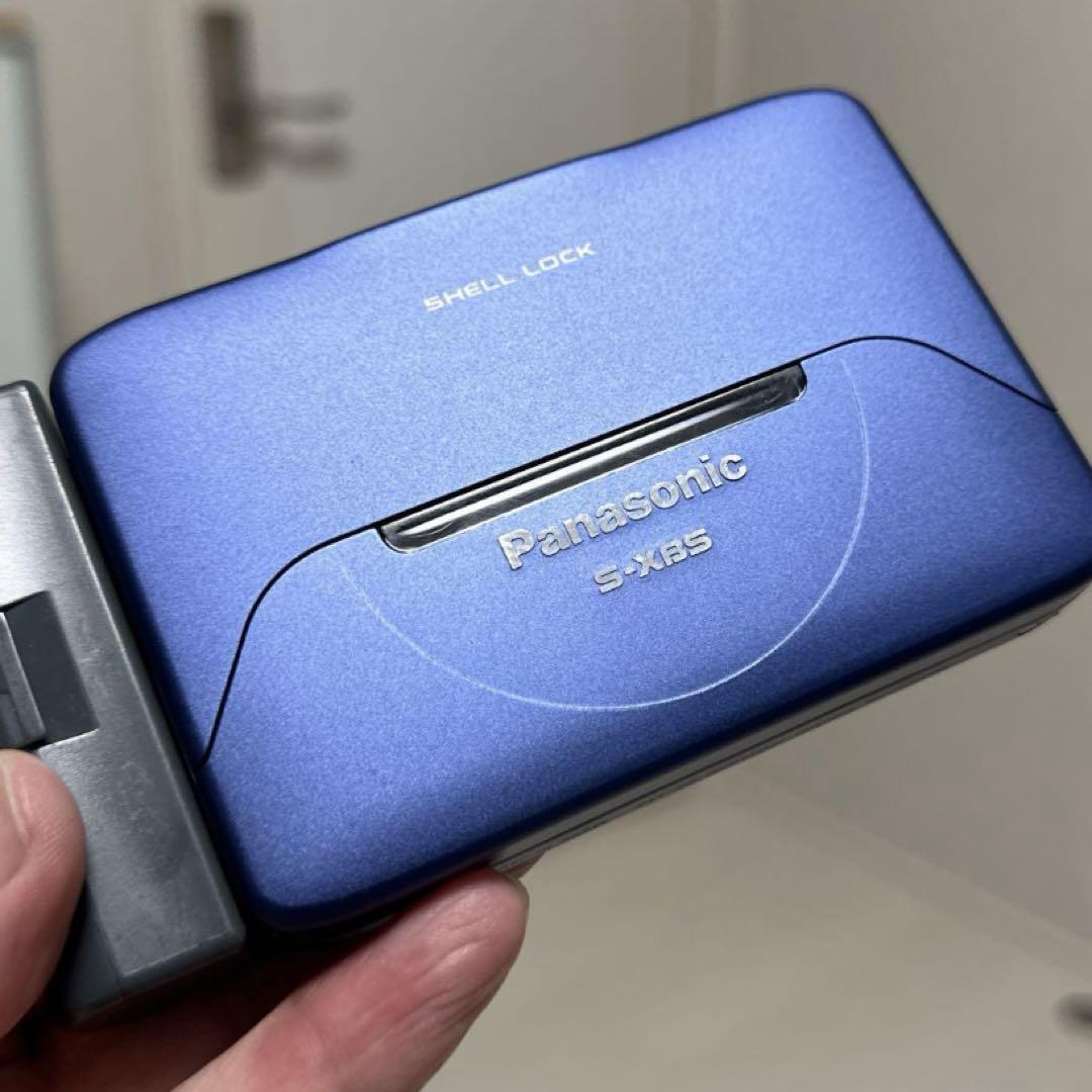 Panasonic RQ-SX55 Cassette Player Walkman Metallic Blue Panasonic RQ-SX55 Cassette Player Walkman Metallic Blue