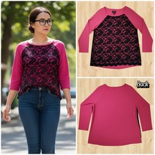 Nicole Miller Pull Rose vif Noire Dentelle Sur le Devant Femme Taille Moyenne