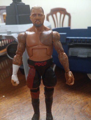 CÓ SẴN] MÔ HÌNH CHÍNH HÃNG MATTEL WWE ELITE SOLO SIKOA - JIMMY USO Jey Uso I.590201893