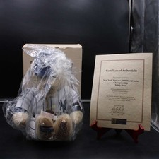 Cooperstown Bears Teddy Bear 2000 New York Yankees Derek Jeter /500 D14524