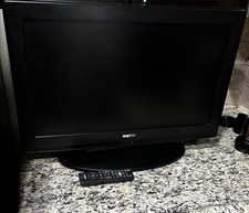 SANYO 19in LCD Flat Screen TV 1080p Black w/ Remote Control Included tv sanyo