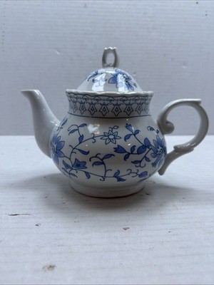 Vintage Blue & White Floral Ceramic Teapot with Lid - Cottage Core Style