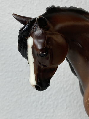 Breyer Traditional - Cefnoakpark Bouncer - Bay Welsh Pony Four