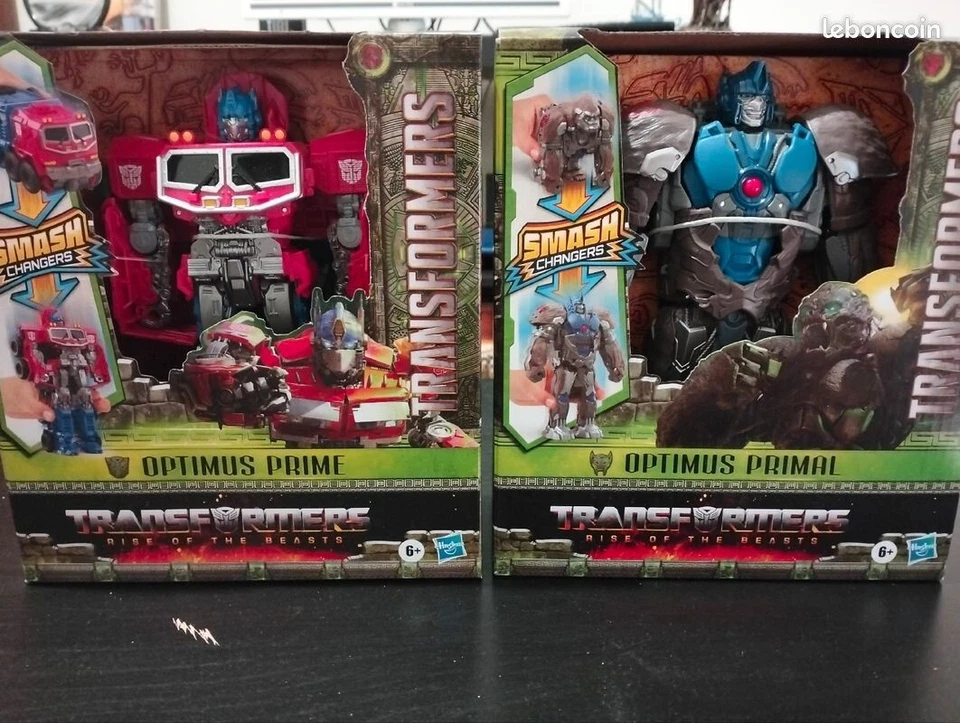 une douzaine de figurines Transformers - Photo 4/4