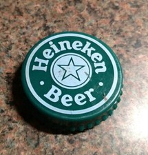 Vintage 1980s Heineken Plastic Bottle Cap Wall Hanging 2.25"