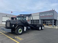 2000 Mack RB688S 60,000lbs Roll Off System | 460 HP