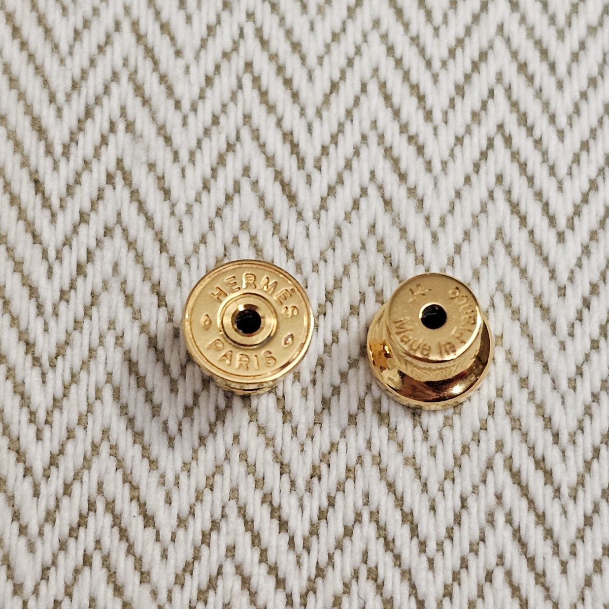 Hermes Charniere Earrings Gold Small Gold Hardware SOLD OUT