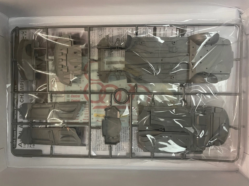 1/24 NUNU- AUDI A4 BTCC CHAMPION 1996 - Immagine 3 di 4