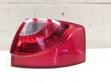Seat Exeo ST 3R original Rückleuchte Schlussleuchte rechts außen BJ2011