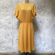 Original 1940s Yellow Crepe Day Dress Midi Length Cap Sleeve Flare Cocktail VNTG