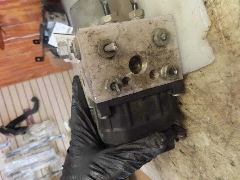 2006 PONTIAC TORRENT AWD ABS Anti-Lock Brake Pump Module Assembly AWD OEM Foto 2 de 4