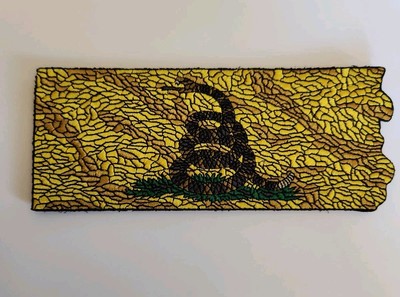 DON'T TREAD ON ME Patch, Snake On Yellow 2.5''x6'' Embroidered PVC Hook & Loop 