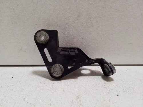 Gear shift cable linkage, bracket