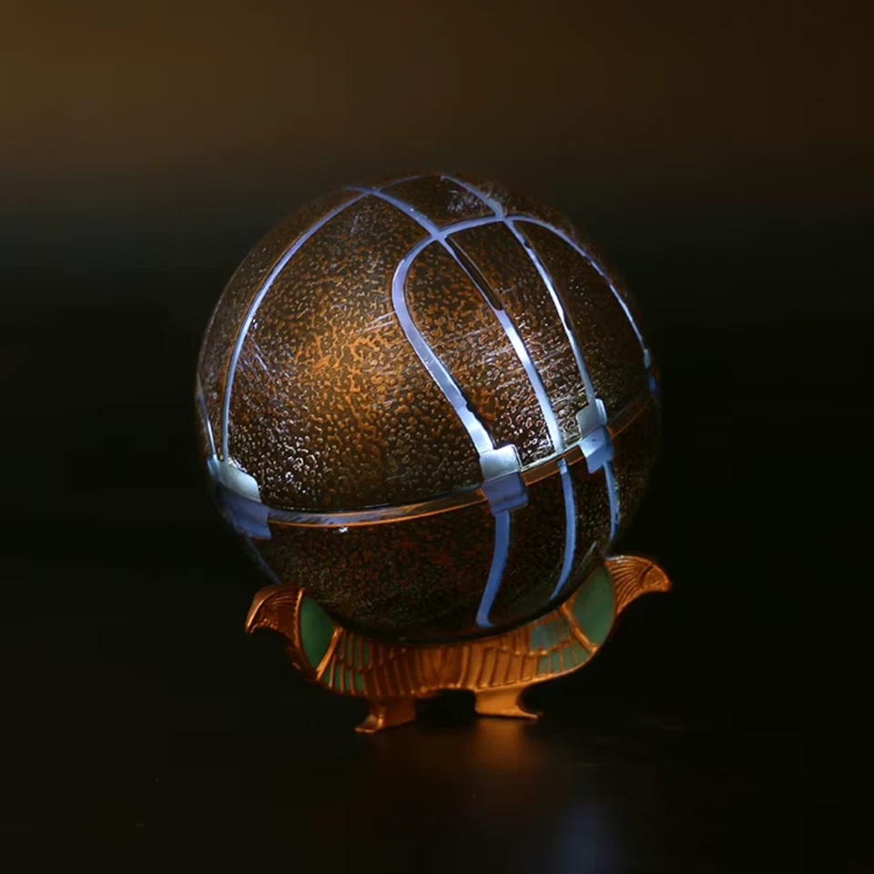 Assassin's Creed Apple of Eden 1:1 Scale PVC Figure Statue Toy With Box 9.5cm - Image 4 of 4