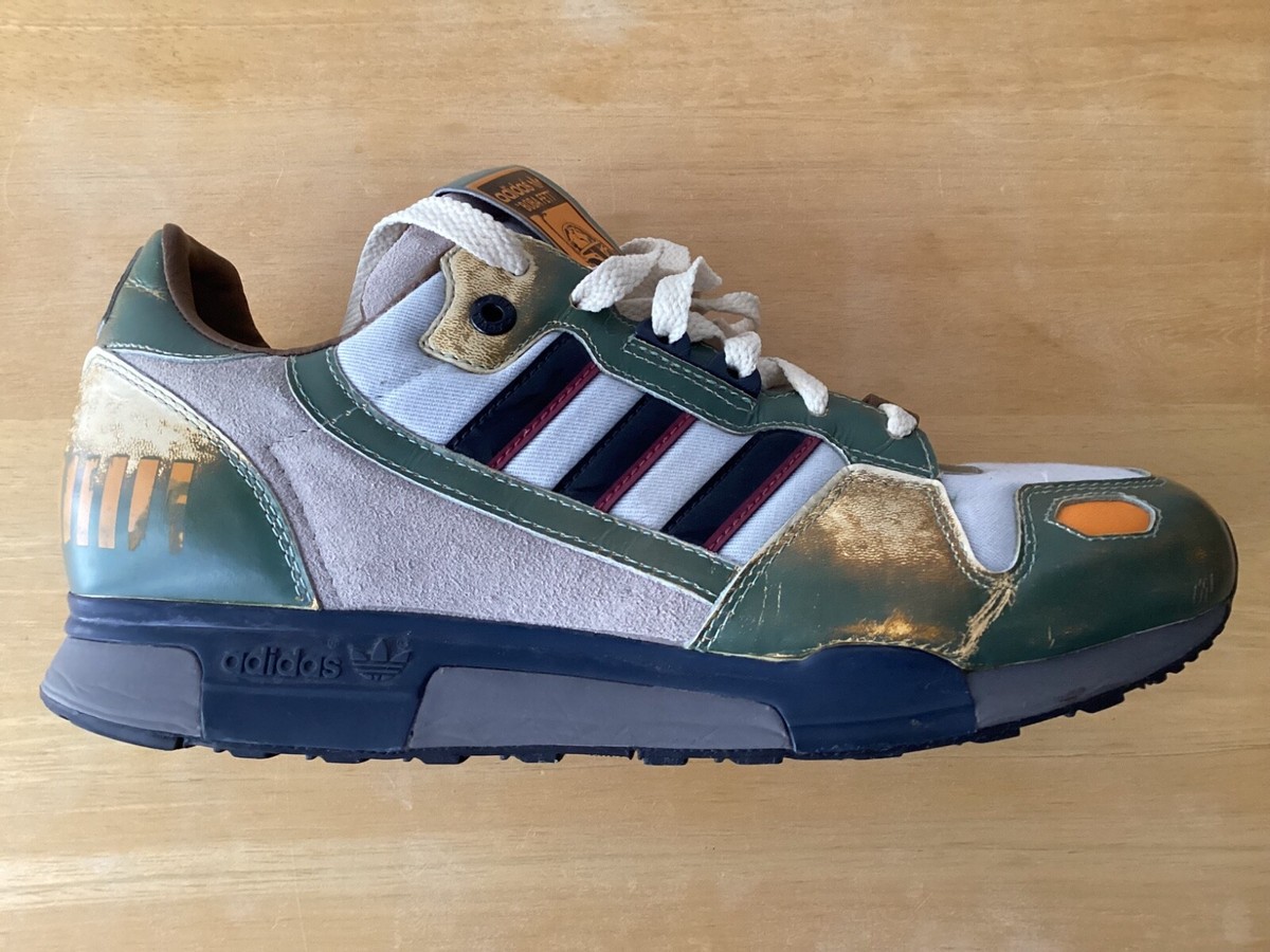 BOBA FETT Star Wars Bundle: Vintage Series Figure / ADIDAS ZX 800