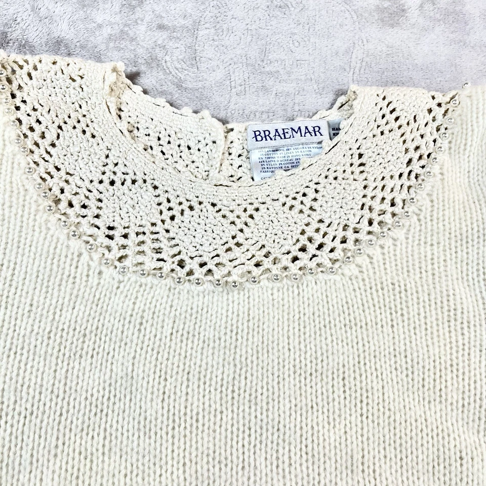 Suéter Braemar Tejido a Mano Mezcla de Lana de Cordero Marfil Pequeño Crochet Perla GrannyCore Foto 2 de 4