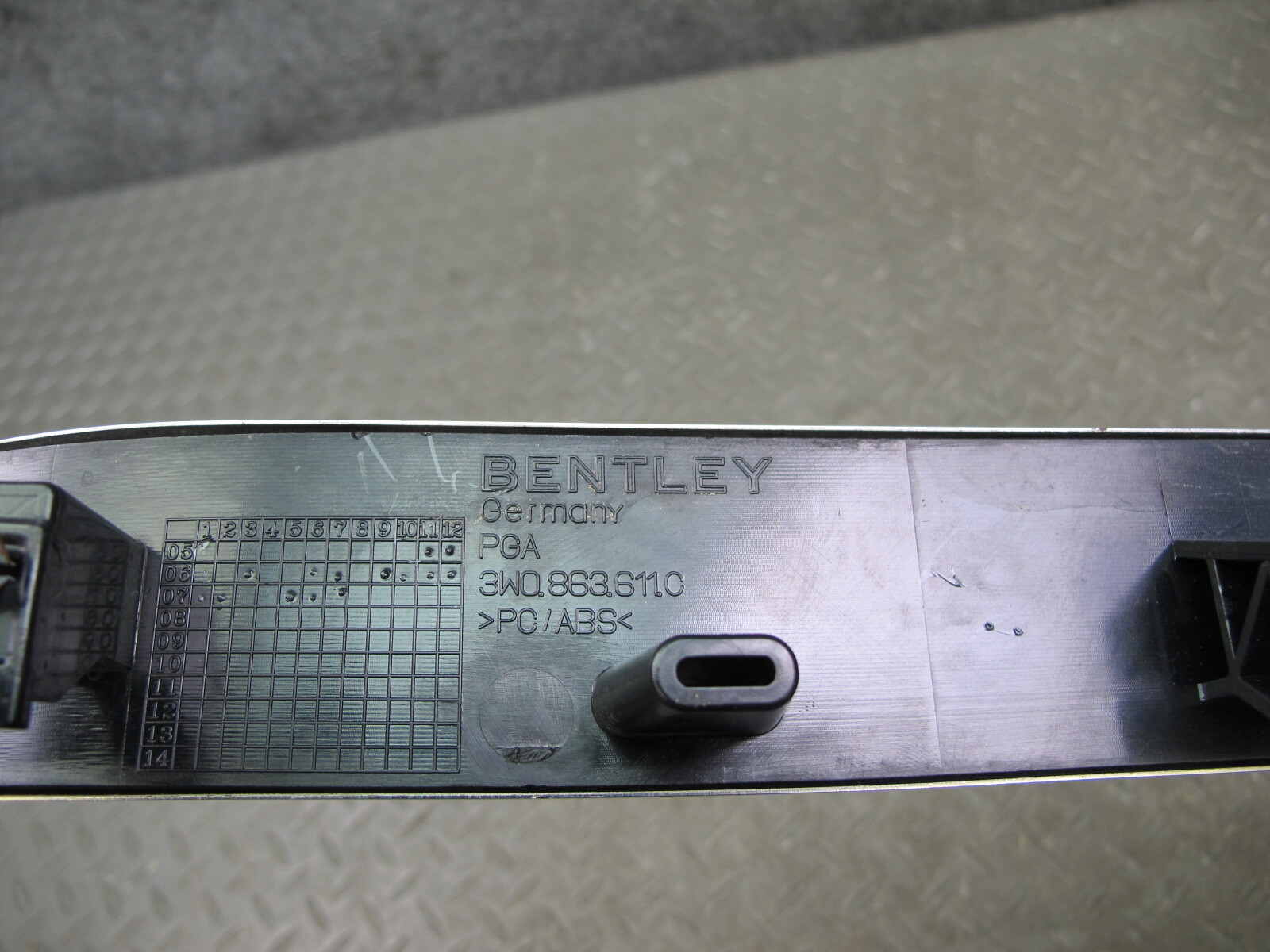 07-10 BENTLEY CONTINENTAL GTC DOOR SCUFF SILL PLATE TRIM PANEL SET OF 2
