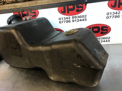 Serbatoio Diesel Plastica K7561-2411 X Kubota RTV 900 UTV 4x4/D902 Diesel...£60+IVA - Foto 3 di 13