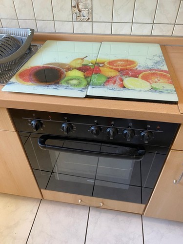 Gebrauchte Einbauküche mit Geräten (Herd, Kühlschrank) – VB 500 €, Selbstabholer - Bild 5 von 13