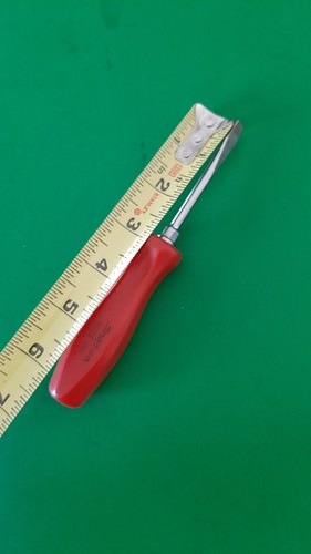 Snap-on Tools USA SDS2 Red Hard Handle Flat Tip Slotted Screwdriver - Picture 2 of 15