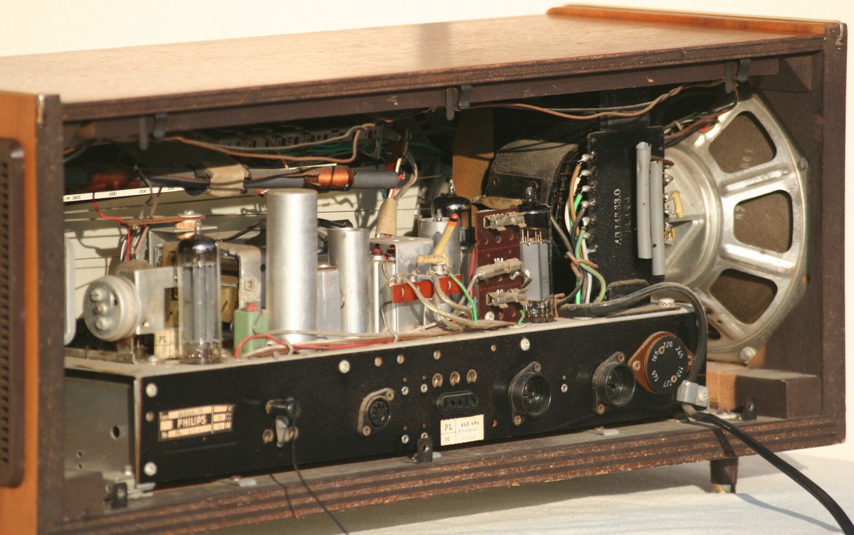 Radio Philips B5X23A/04 Table top plano stereo hifi vintage EL84