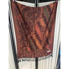 EUC Pashmina Orange Golden Paisley Print SOFT Beautiful Bold Creative Print