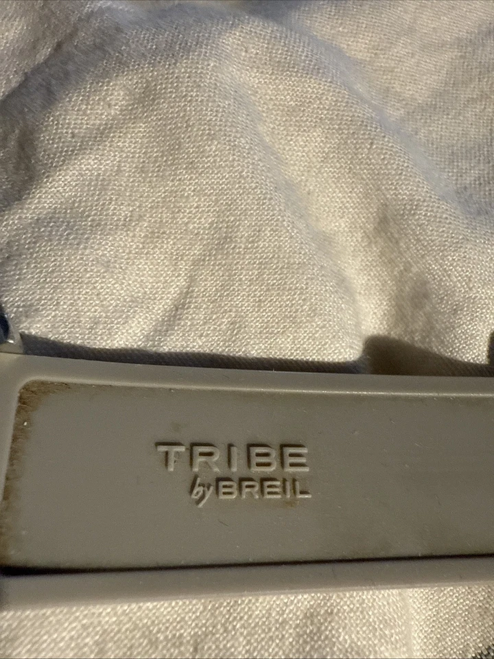 Reloj Breil Tribe EW067 correa de silicona gris ~~ ¡Funciona! Usado en excelente estado Foto 3 de 4