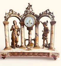 PENDULE PORTIQUE A COLONNES EN