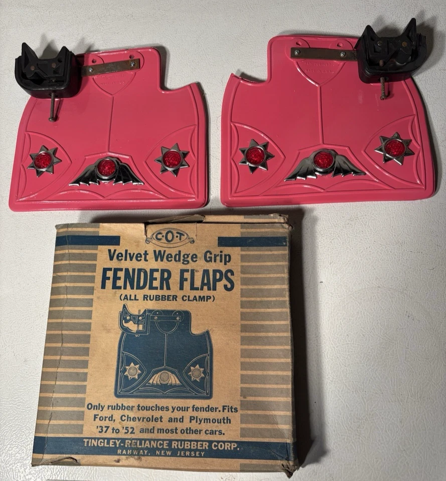 @@ PAREJA DE GUARDABARROS DE GOMA ROSA AÑOS 30-50 GENIAL COMO NUEVO FORD CHEVY PLYMOUTH SIN RESERVA Foto 2 de 4