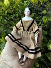 Tiny 5.5Antique German Dollhouse Sized China Doll Covered Wagon Hairstyle c1860