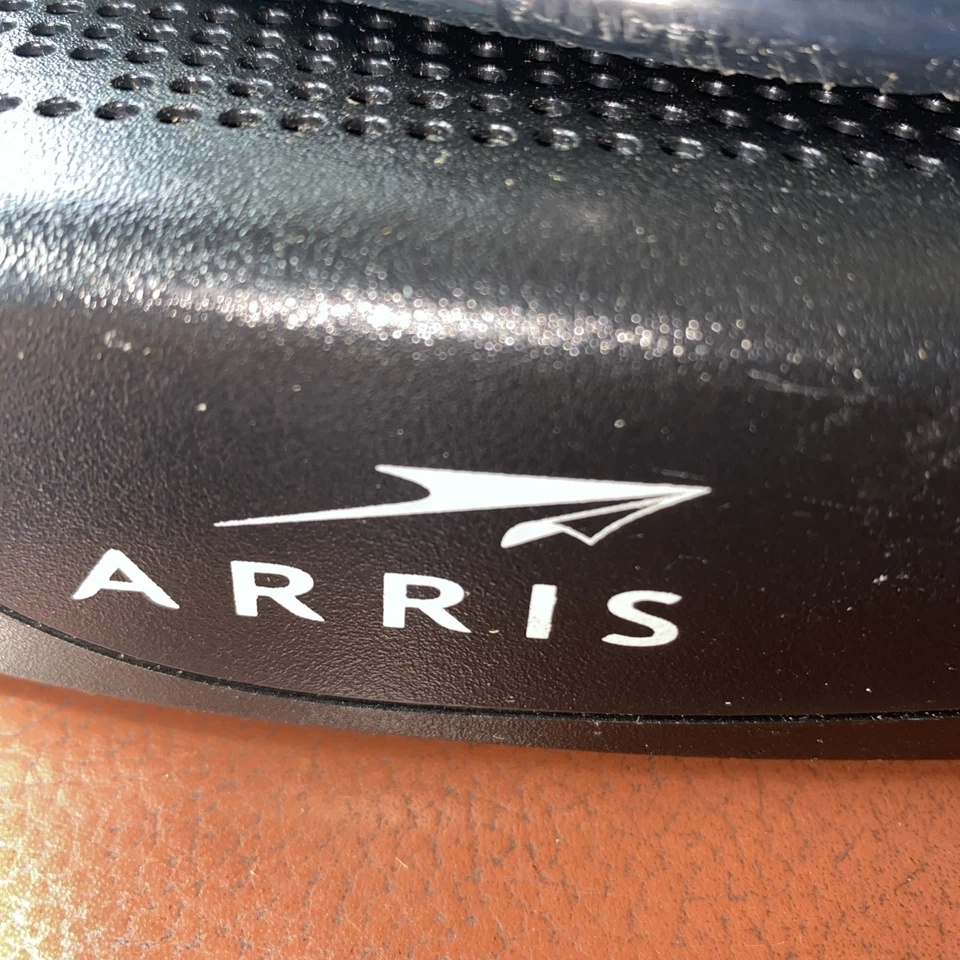 Arris TM1602A Cable Modem  - Image 4 of 4