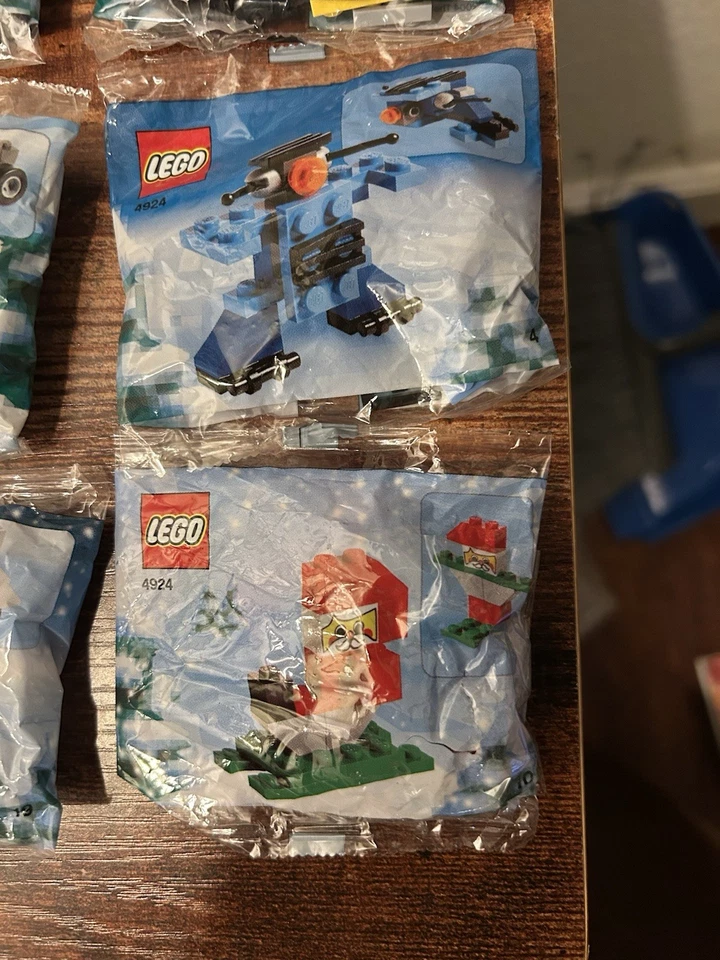 Lego 4924 Advent Calendar 2004 New In Bag Lot Of 8 Sets RARE RETIRED - Image 3 of 4