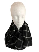 Rapti Fashion 100% Cashmere Infinity Scarf Black Tartan Plaid NWT Circular 1 Pc