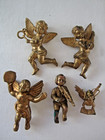 VTG  Mixed Lot of 5 CHERUB ANGEL GOLD Plastic Ornaments Music Xmas Choir Decor — photo 1