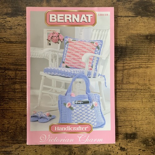 Bernat 530118 Handicrafter Victorian Charm - Picture 3 of 4