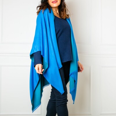 Cashmere Feel Poncho, Wickelpullover/Cardigan, weicher RUNDER Poncho Eisvogel blau