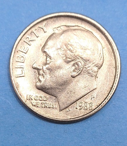 1988-P Roosevelt Dime Double Struck. Collar Clash, Off-Center Strike. - Picture 3 of 9