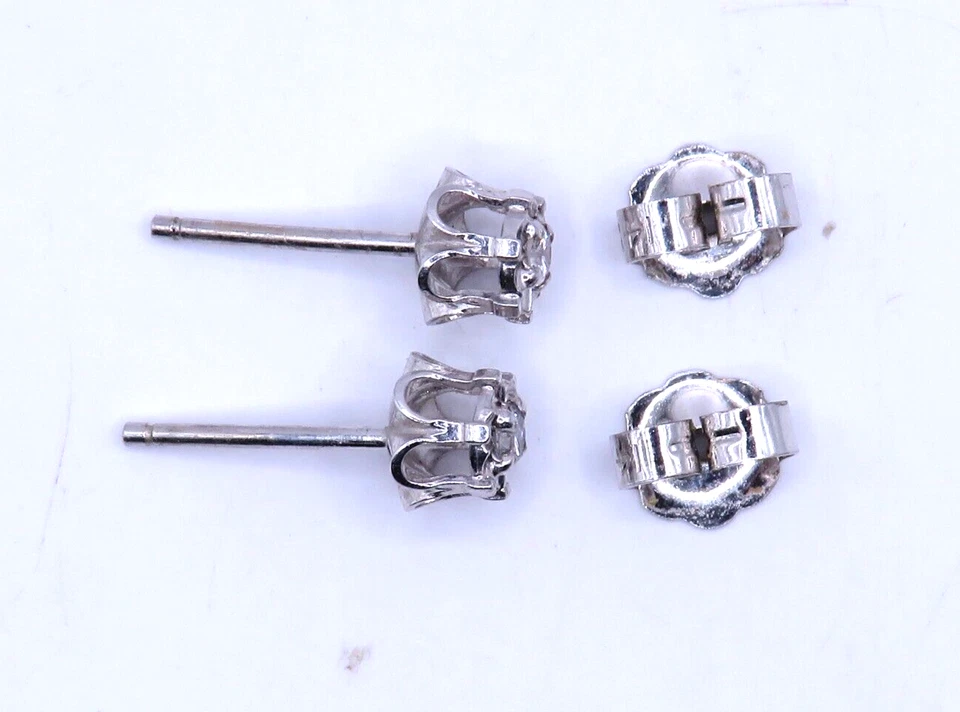 PRECIOSO PAR DE ARETES DAMAS ORO BLANCO 14K con 2 DIAMANTES (.08ct) * Foto 4 de 4