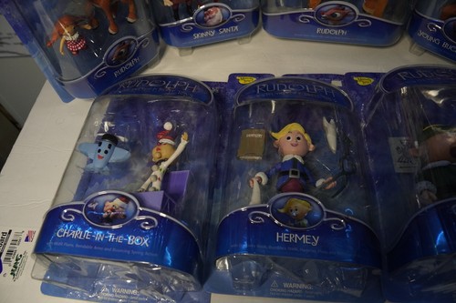 IN ORIGINAL BOXES, 7 Rudolph island Of Misfit Toys, Memory Lane Figures - Picture 6 of 9
