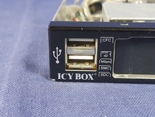 Icy Box 801 Cardreader Einbaurahmen, Einschub Reader fehlt