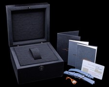 Vacheron Constantin 1205V/100A-B590 Ladies Overseas Quartz SS Blue Dial 2024 8